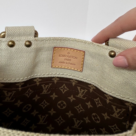Louis Vuitton Limited Edition Cruise Line Globe Shopper PM Pink Tote - Picture 8 of 11